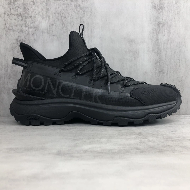 AllSeason Mxnclxr Sneakers 197600