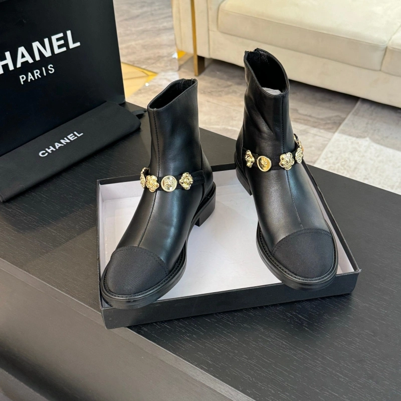 Flexible Chxnxl Boots 126398