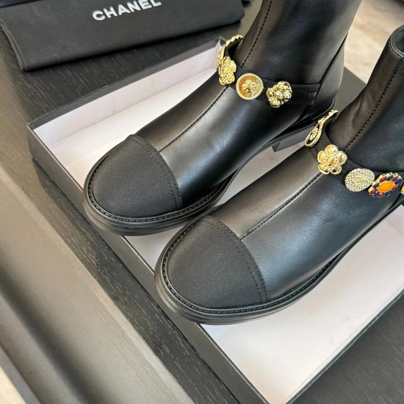 Flexible Chxnxl Boots 126398