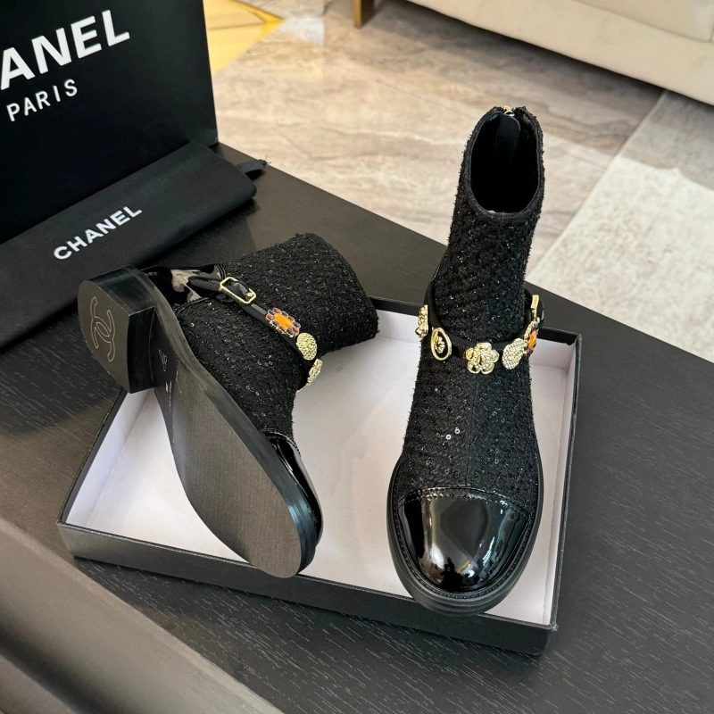 ModernLook Chxnxl Boots 126403