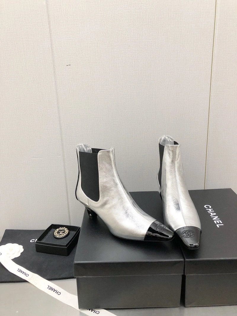 Comfortable Chxnxl Boots 126410