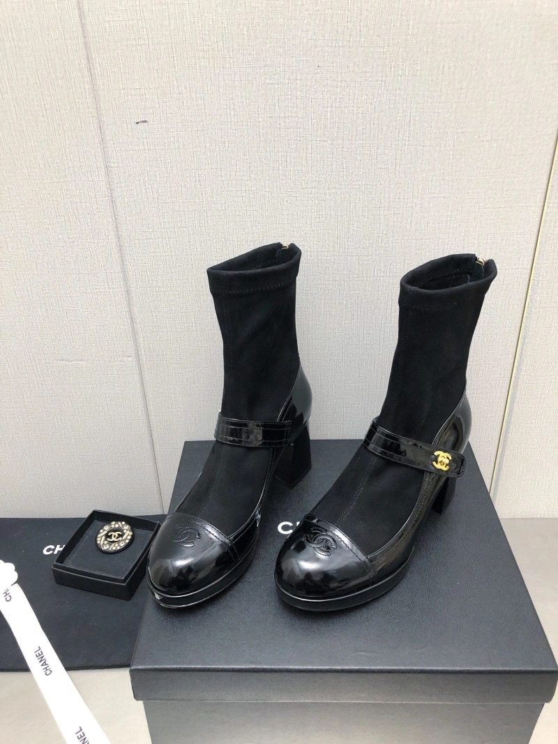 Comfortable Chxnxl Boots 126386