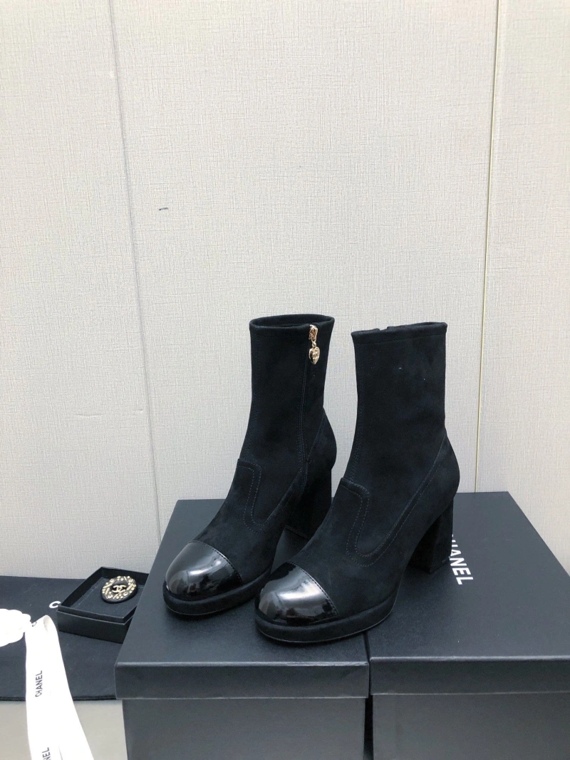 Trendsetting Chxnxl Boots 126411
