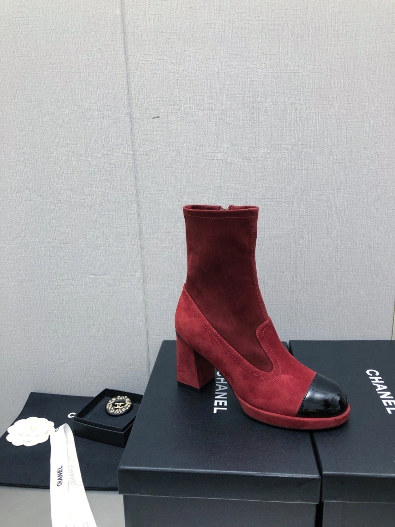 Sophisticated Chxnxl Boots 126385
