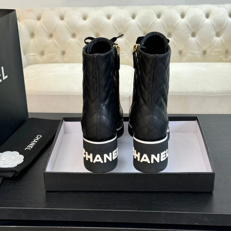 Refined Chxnxl Boots 126378