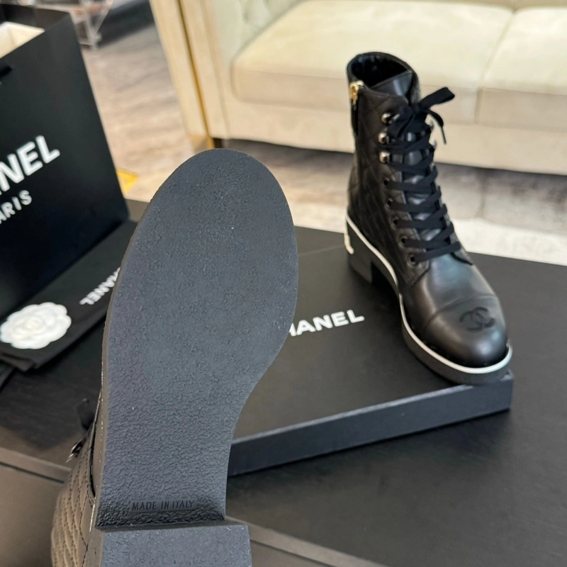 Refined Chxnxl Boots 126378