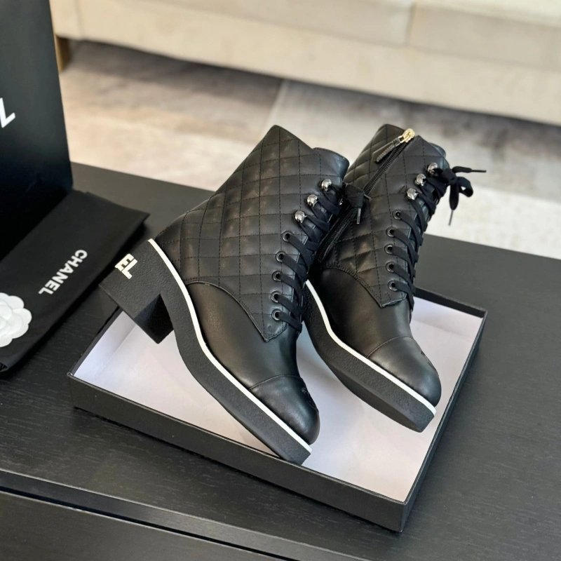 Refined Chxnxl Boots 126378