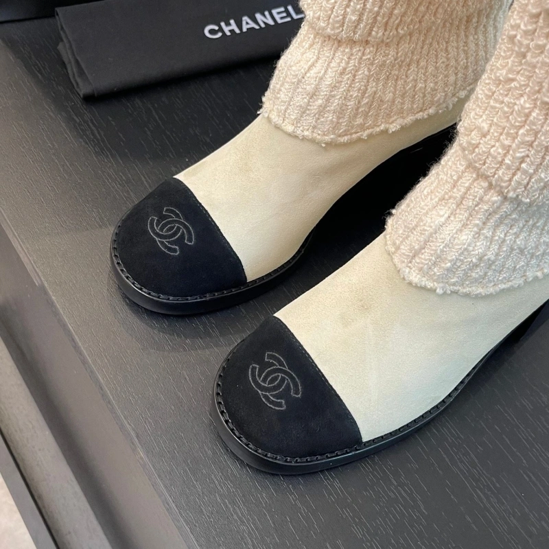 Minimalist Chxnxl Boots 126375