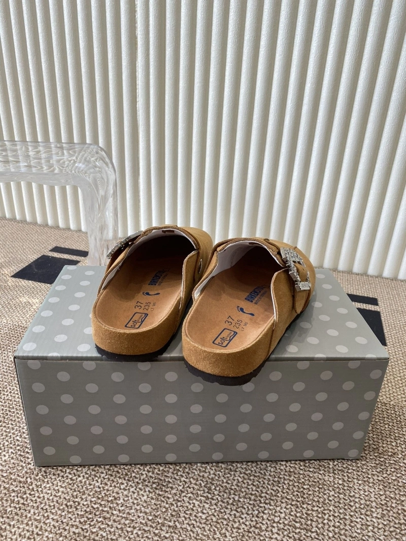 Elegant Othxr Slippers 214907