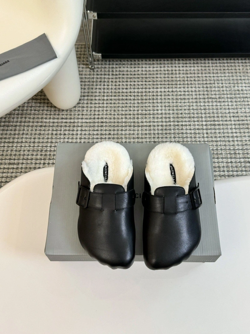 Reliable Bxlxnciaga Slippers 109692
