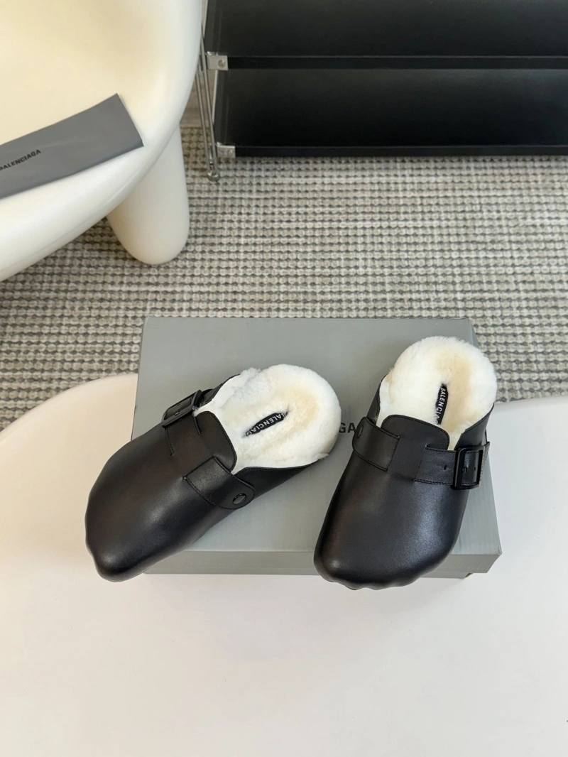 Reliable Bxlxnciaga Slippers 109692