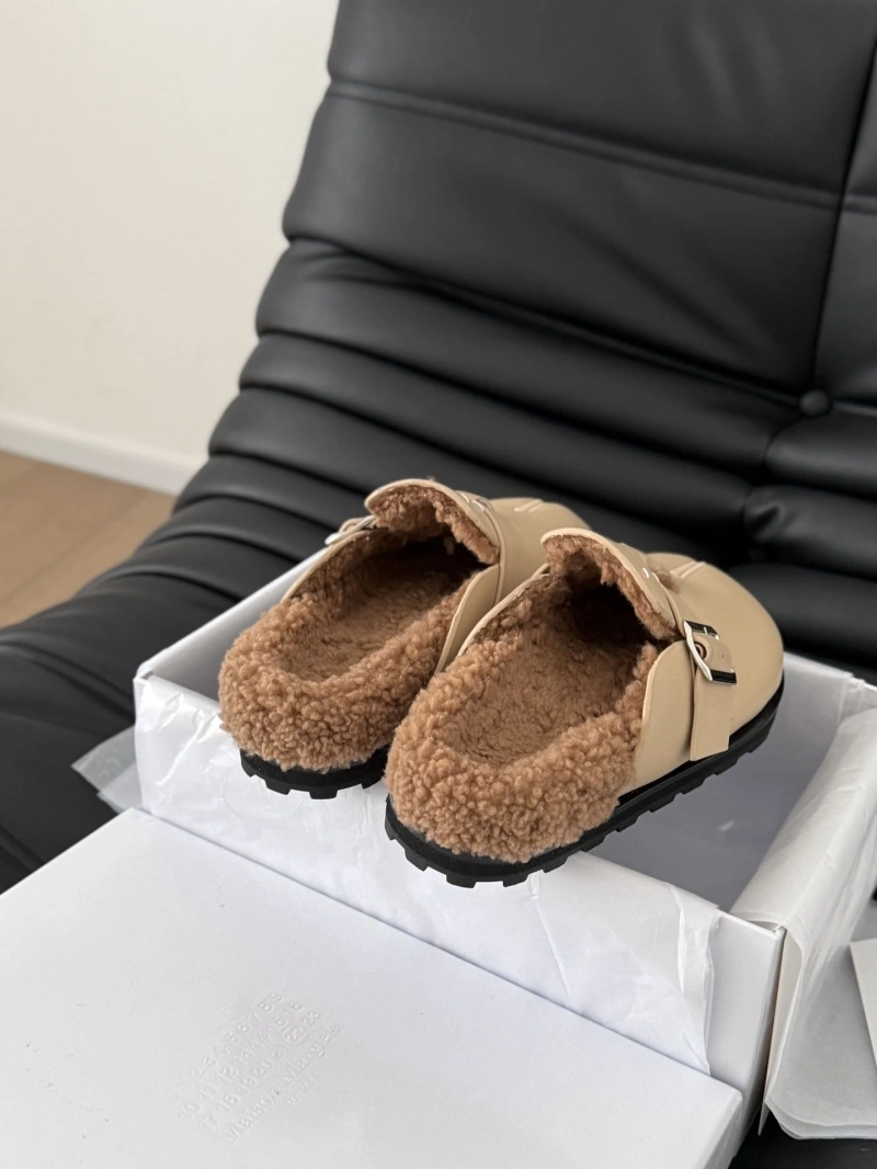 Compact Othxr Slippers 214905