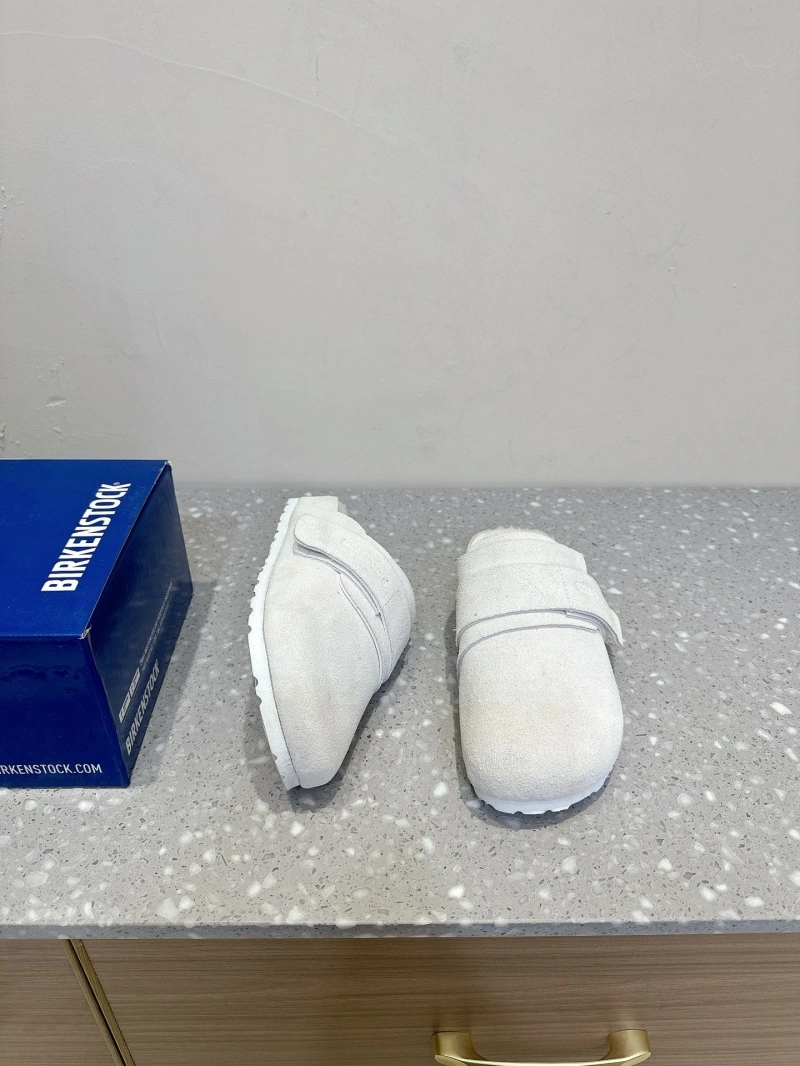 Elegant Othxr Slippers 214899