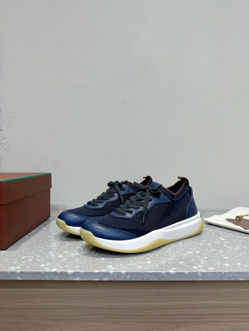 Lightweight Othxr Sneakers 214508