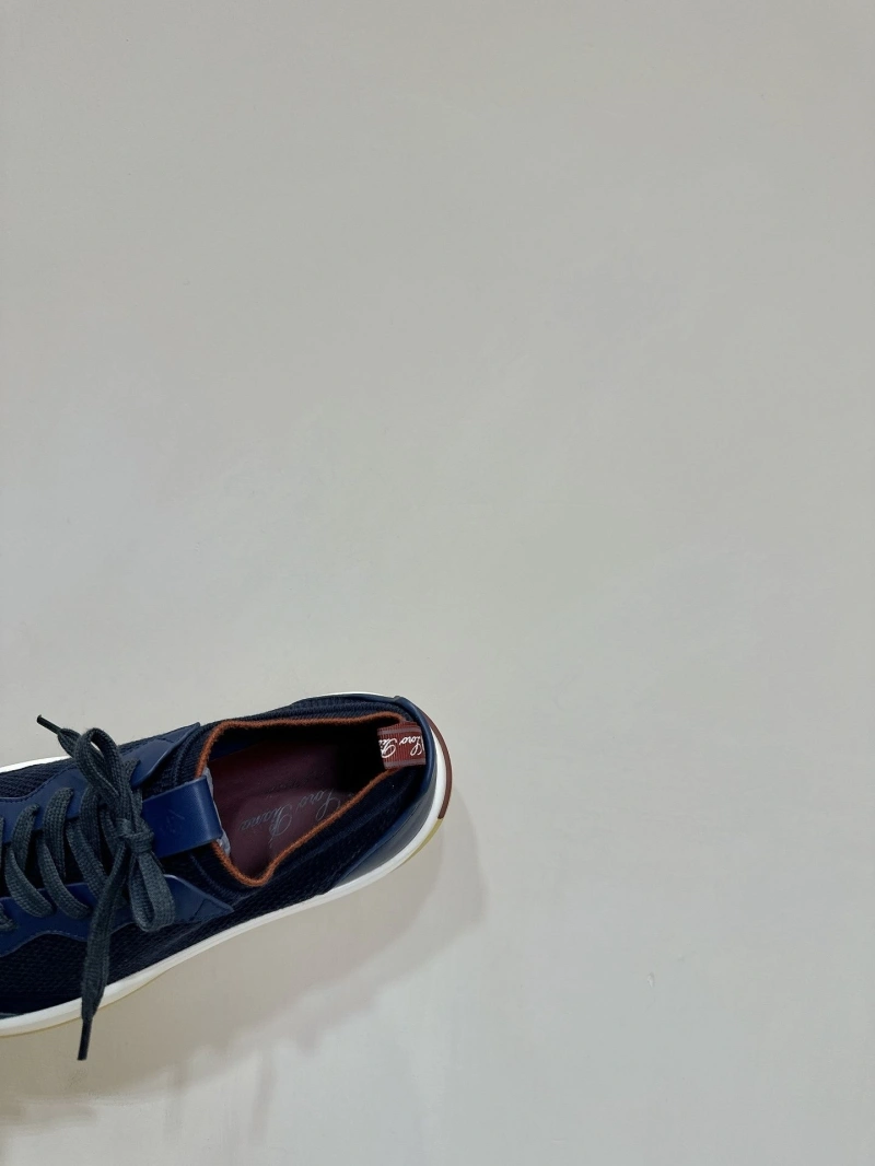 Lightweight Othxr Sneakers 214508