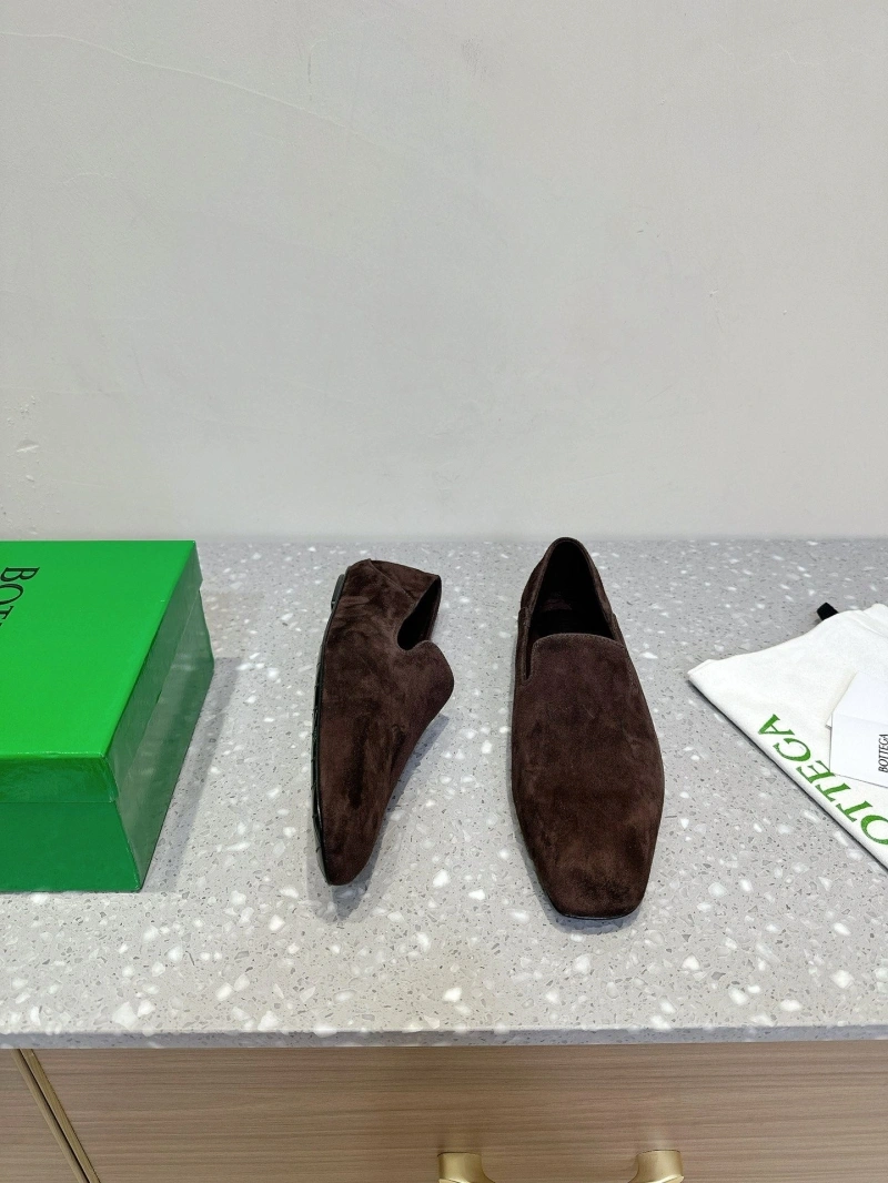 Durable Bxttxga Vxnxta Leather Shoes 113076