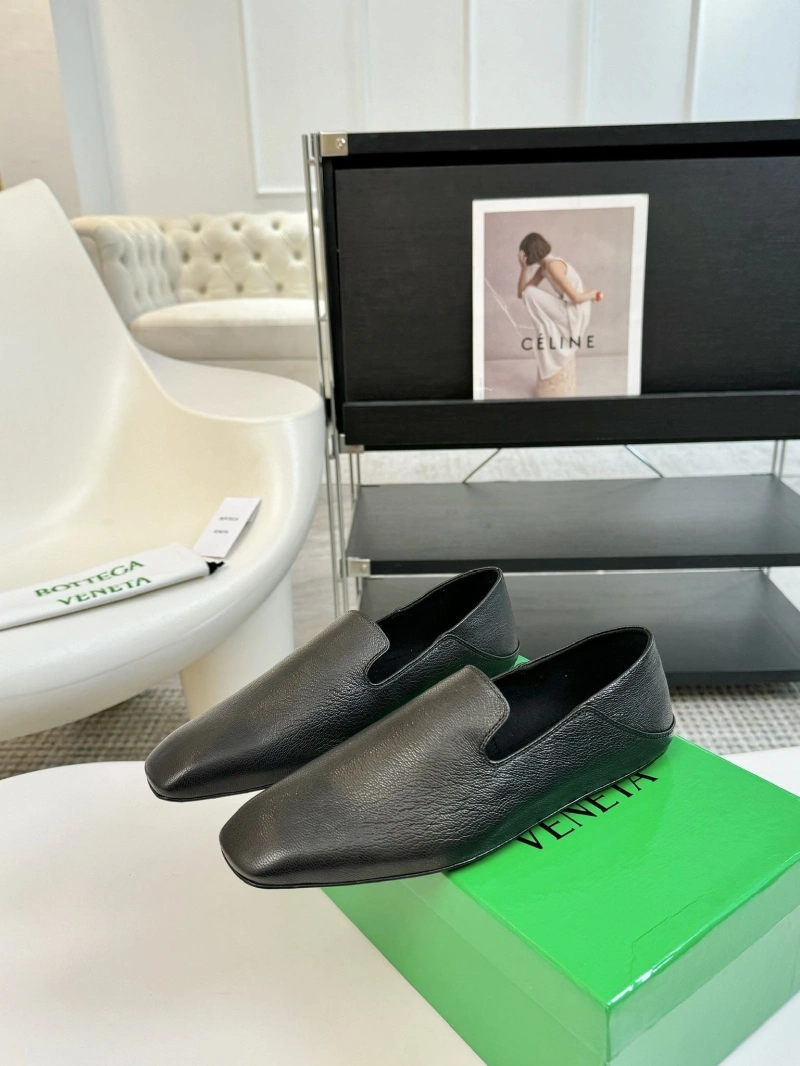 Bxttxga Vxnxta Leather Shoes Sleek 113073