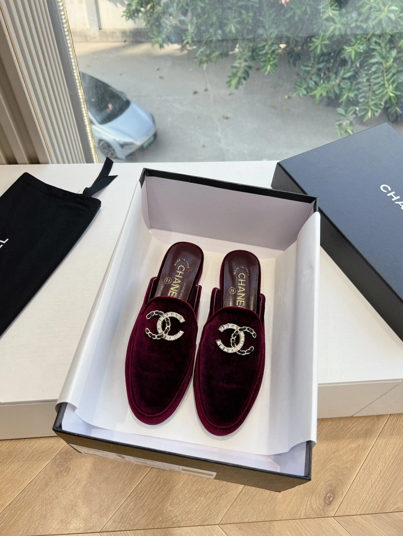 StreetReady Chxnxl Slippers 117840
