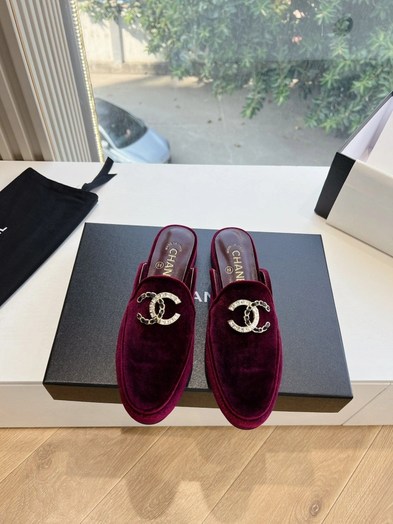 StreetReady Chxnxl Slippers 117840