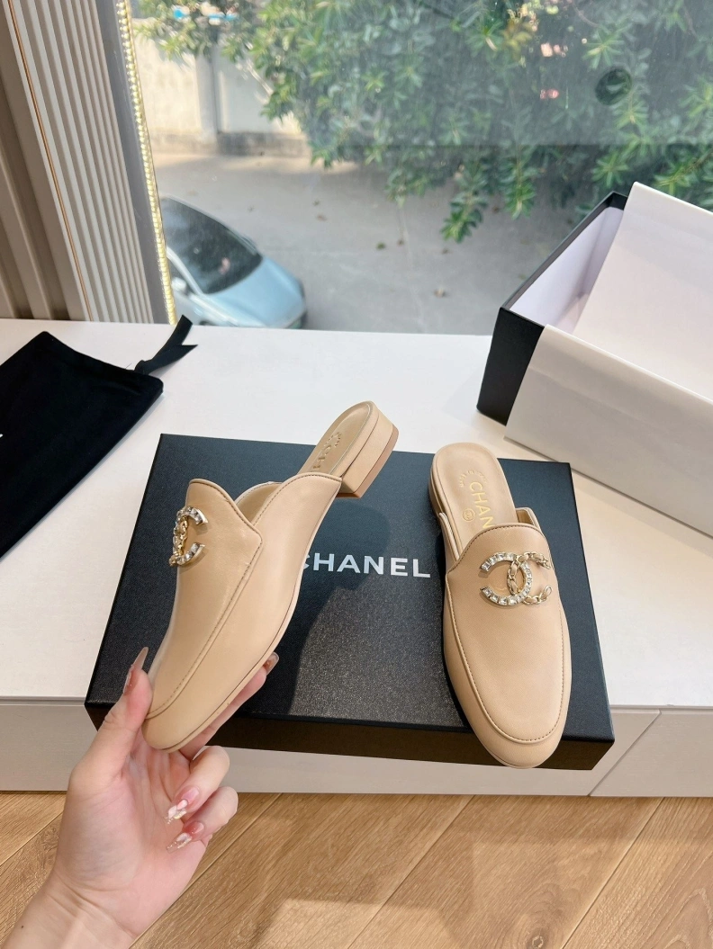 Chxnxl Slippers Modern 117839