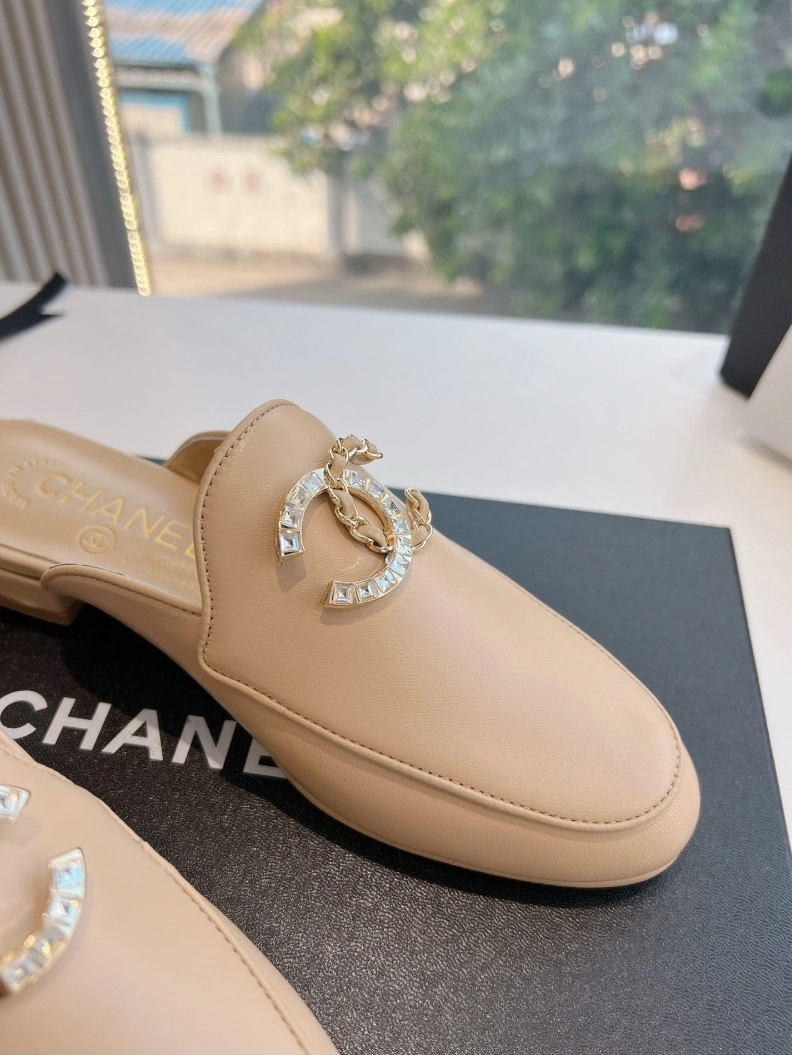 Chxnxl Slippers Modern 117839