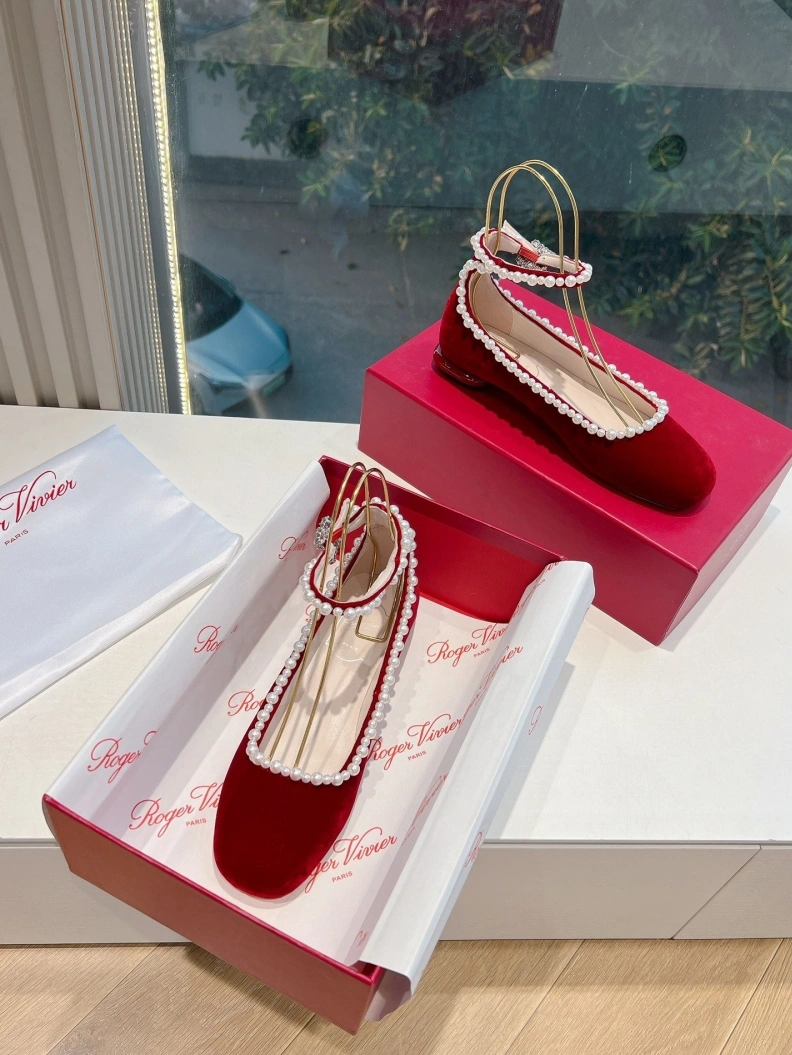 Bold Vxlxntino Sandals 228742