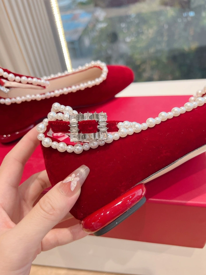 Bold Vxlxntino Sandals 228742