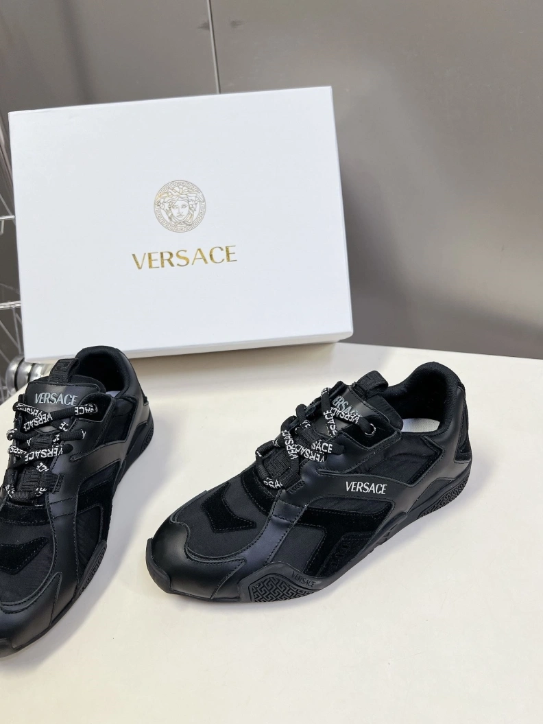 Sophisticated Gxvxnchy Sneakers 151773
