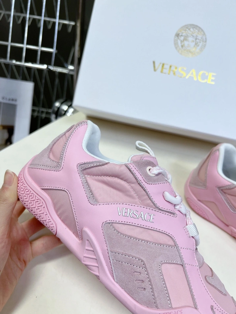 Comfortable Gxvxnchy Sneakers 151771