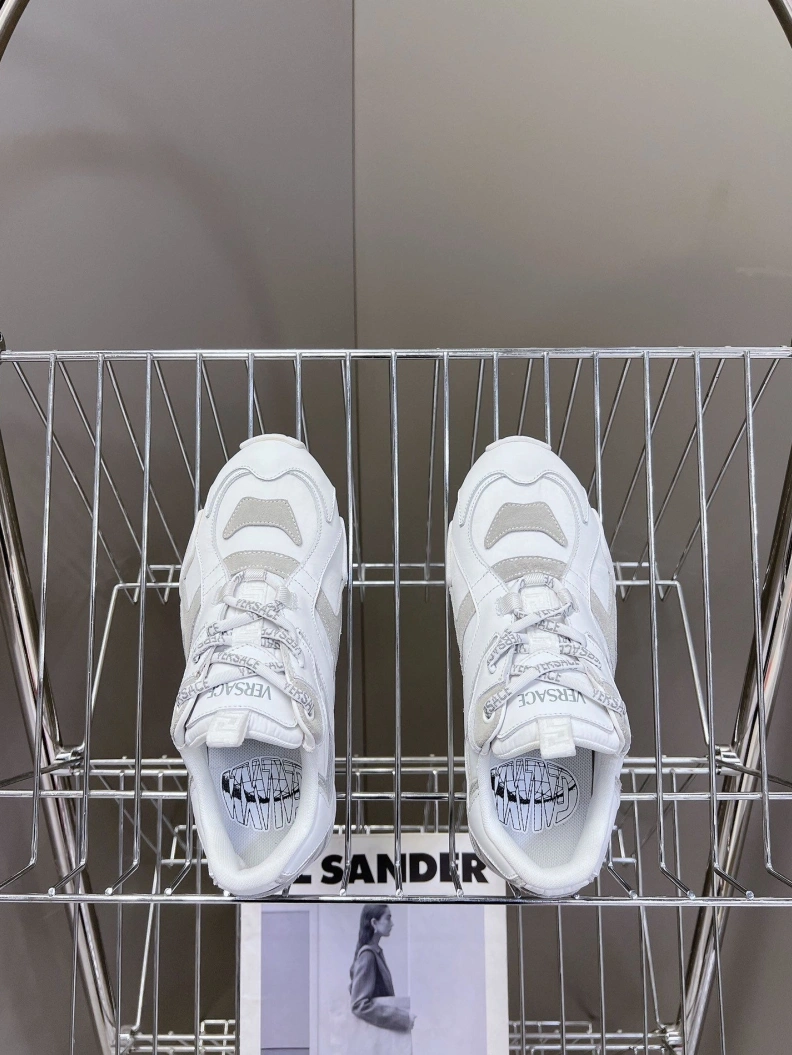 Stylish Gxvxnchy Sneakers 151767