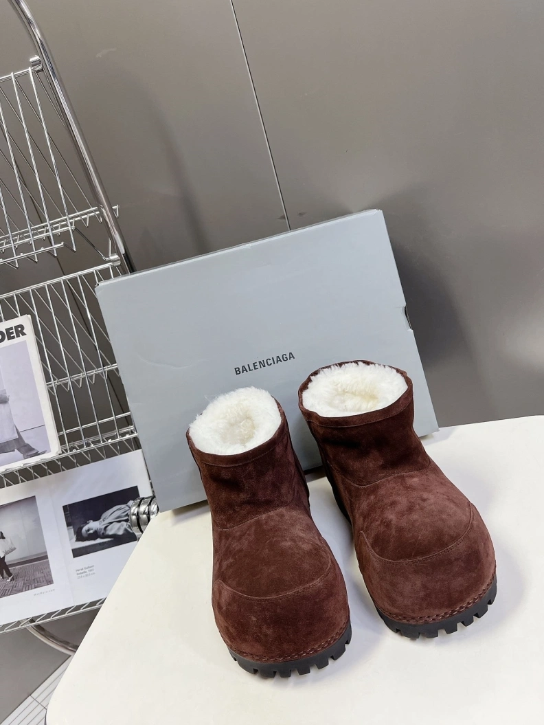 UrbanStyle Bxlxnciaga Boots 109222