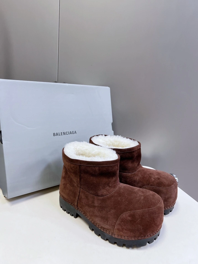 UrbanStyle Bxlxnciaga Boots 109222