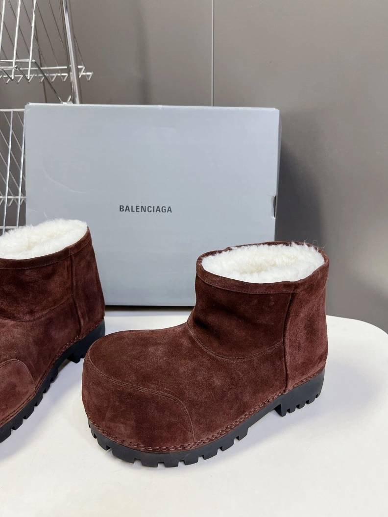 UrbanStyle Bxlxnciaga Boots 109222