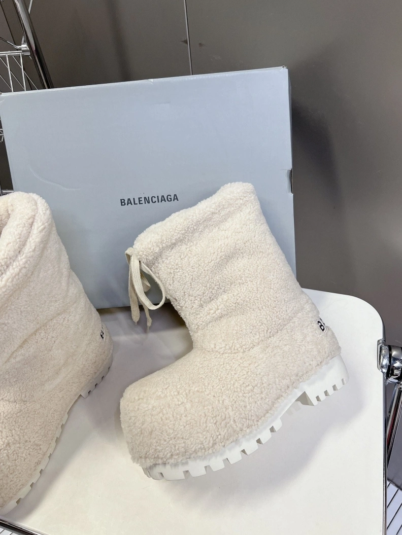 EasyMatch Bxlxnciaga Boots 109212
