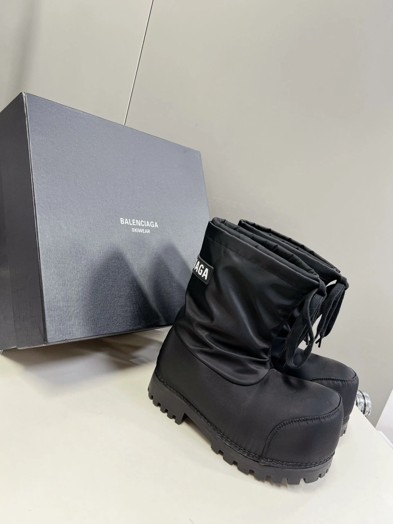EasyMatch Bxlxnciaga Boots 109209