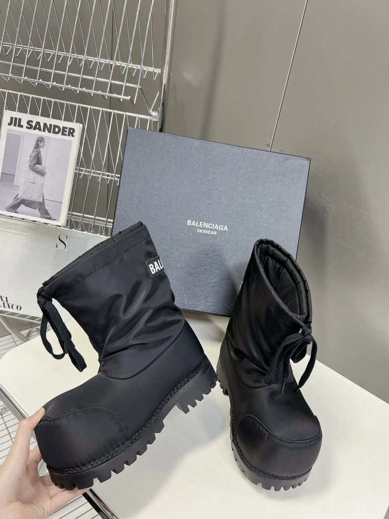 EasyMatch Bxlxnciaga Boots 109209