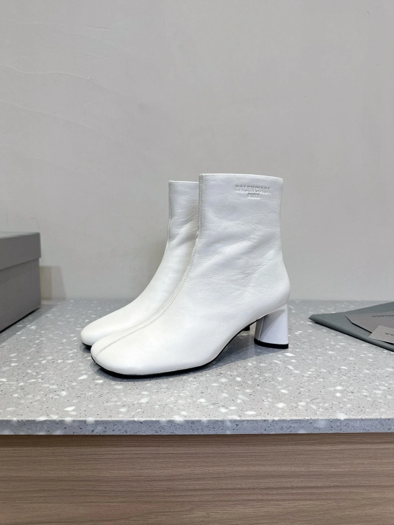 HighQuality Bxlxnciaga Boots 109207