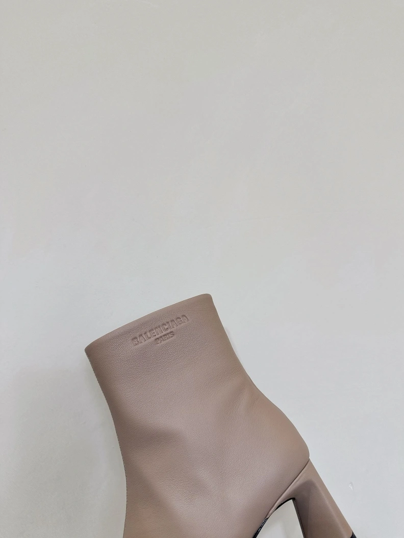 Bxlxnciaga Boots Functional 109205