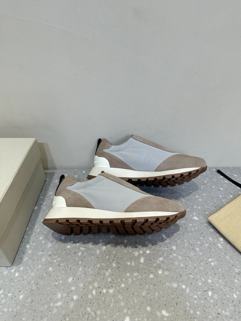 ModernLook Brxnxllo Cxcxnelli Sneakers 113358