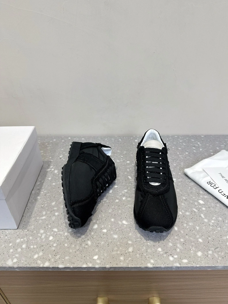 WellDesigned Othxr Sneakers 209636
