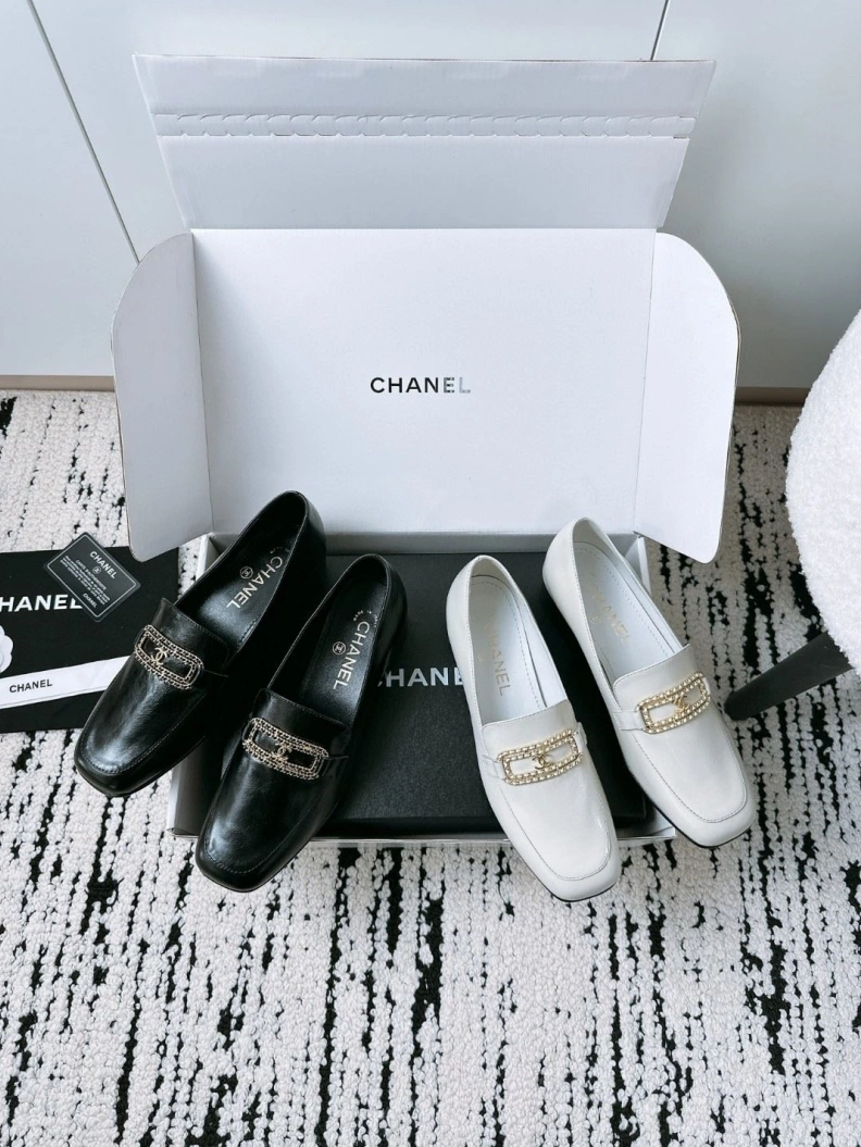 Chxnxl Leather Shoes Vibrant 117891