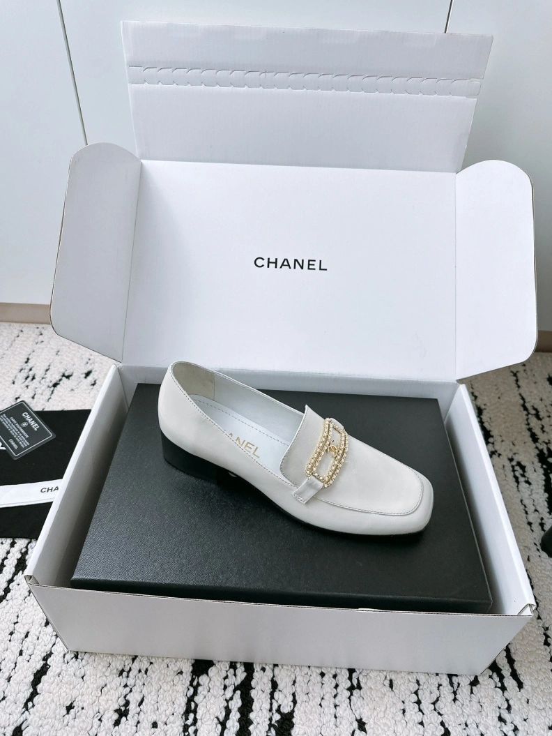 Chxnxl Leather Shoes Vibrant 117891