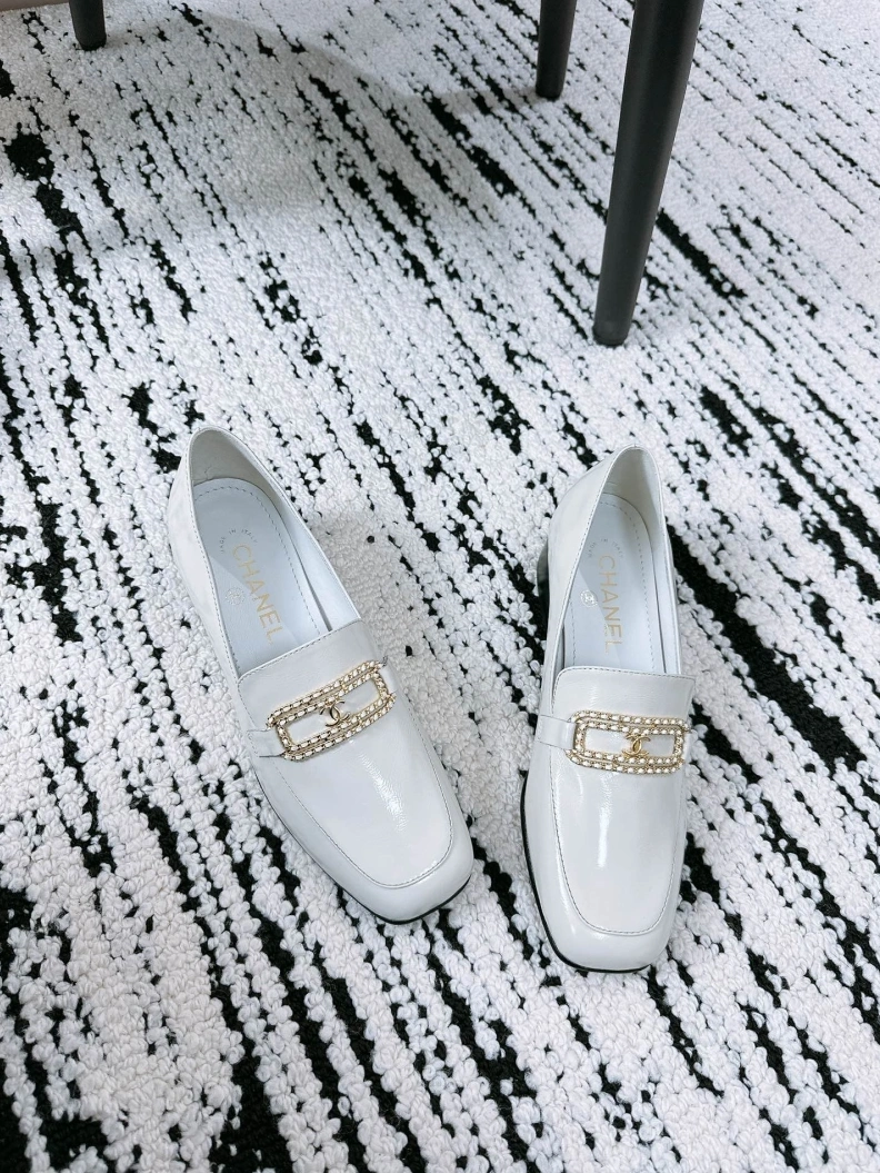 Chxnxl Leather Shoes Vibrant 117891