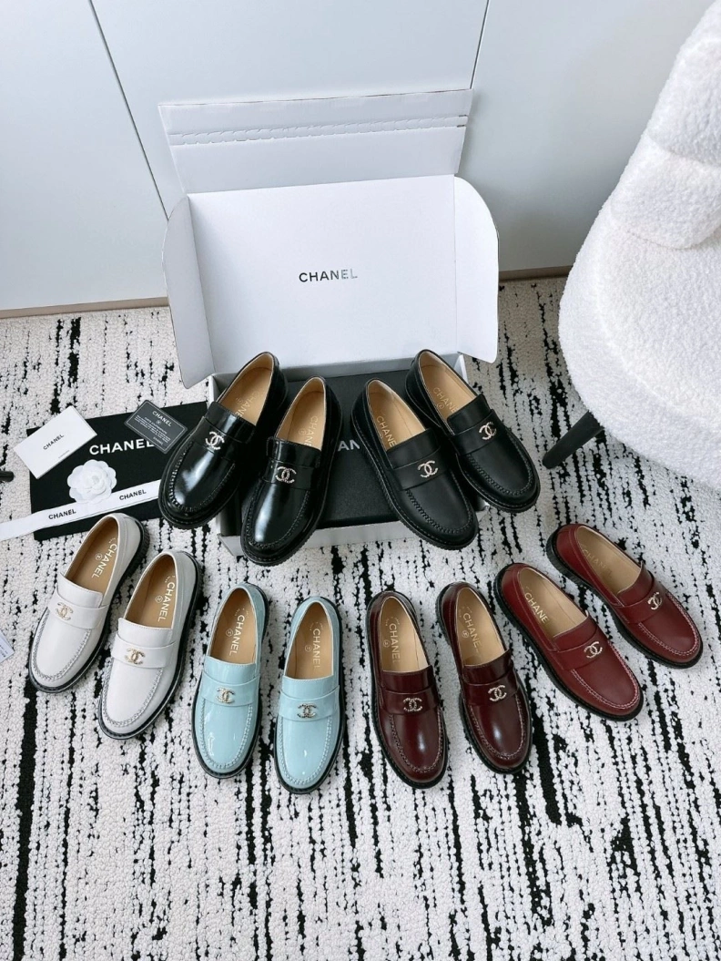 Sleek Chxnxl Leather Shoes 117855