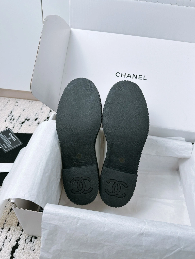 Sleek Chxnxl Leather Shoes 117855