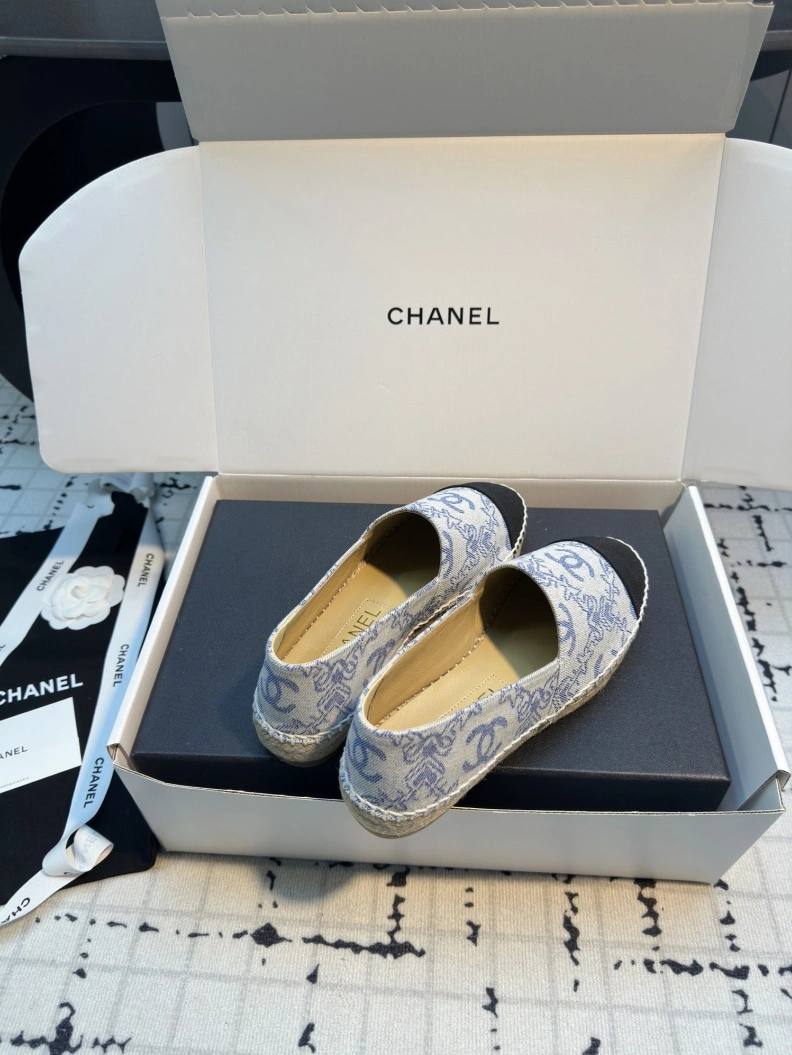 Stylish Chxnxl Leather Shoes 117846