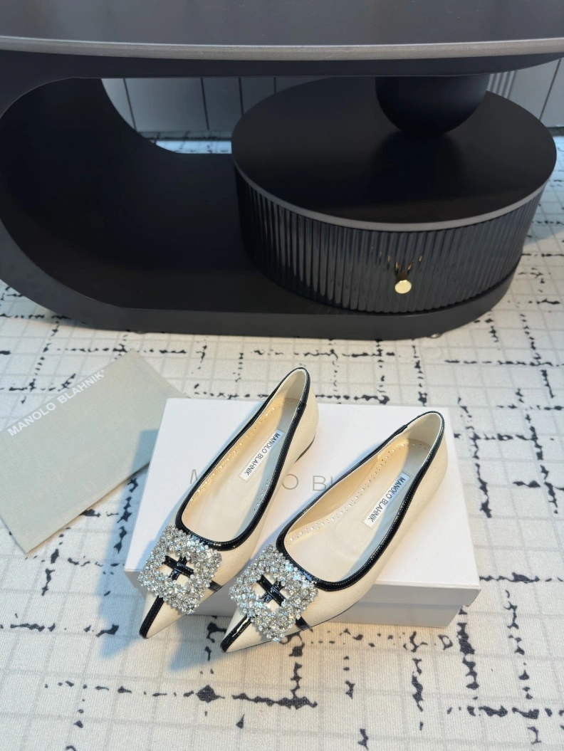 Mxnxlo Blxhnxk flat shoes Reliable 192897