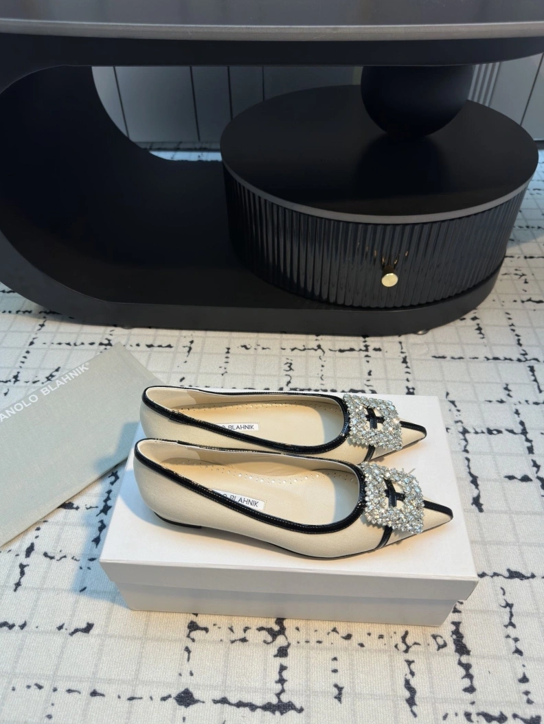 Mxnxlo Blxhnxk flat shoes Reliable 192897