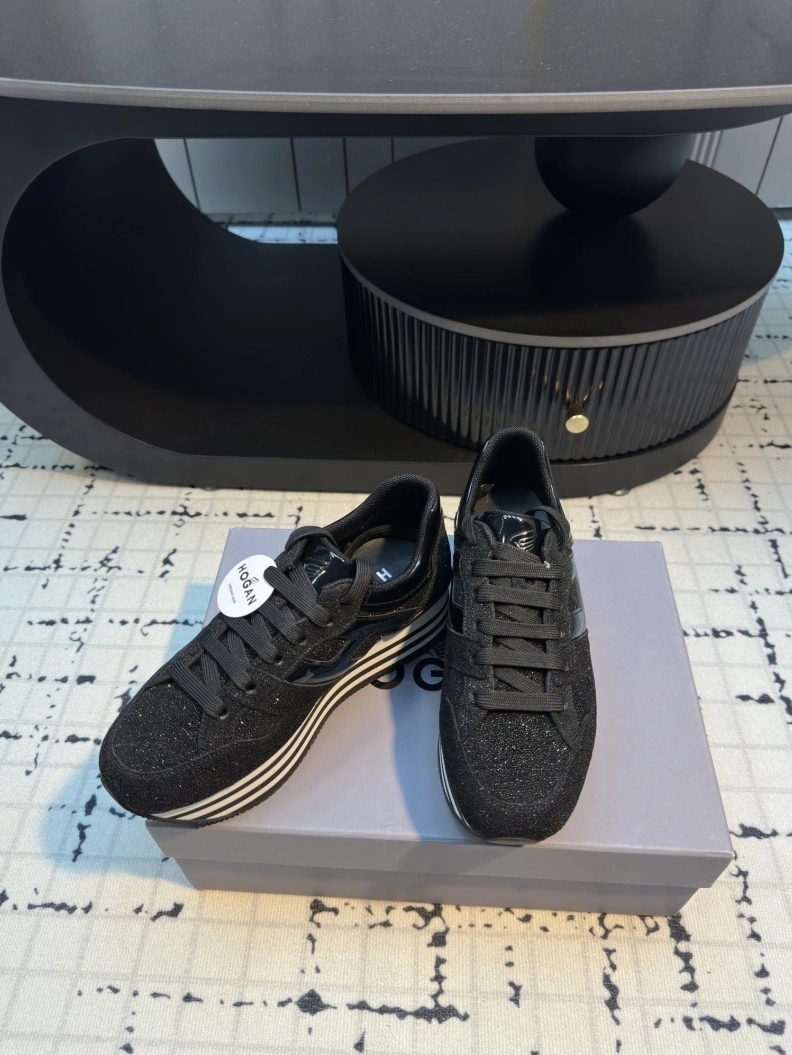 Practical Hxgxn Sneakers 177085