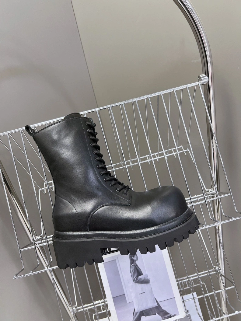 Bxlxnciaga Boots WellDesigned 109208